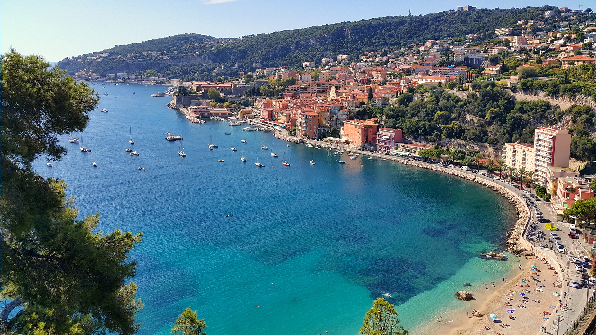 AZUREEN-VILLEFRANCHE